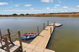 Riverside Flag Hill - click for photo gallery